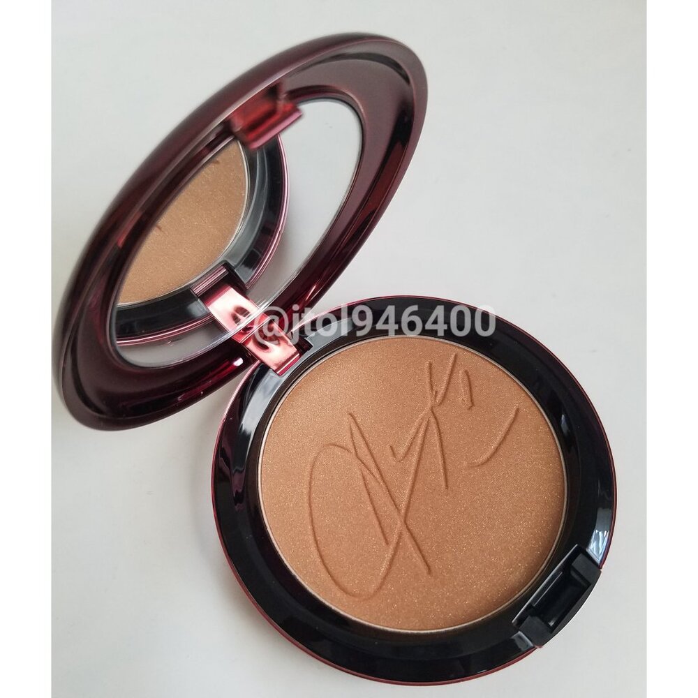Mac Baby Girl Bronzing Powder